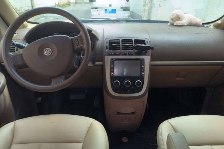 Used Buick GL8 2014 2.4L Classic Edition Center Console