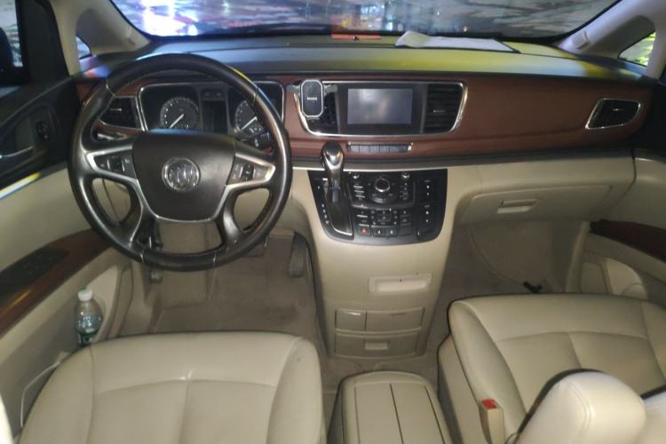 Used Buick GL8 2014 3.0L GT Luxury Business Haoya Edition Center Console