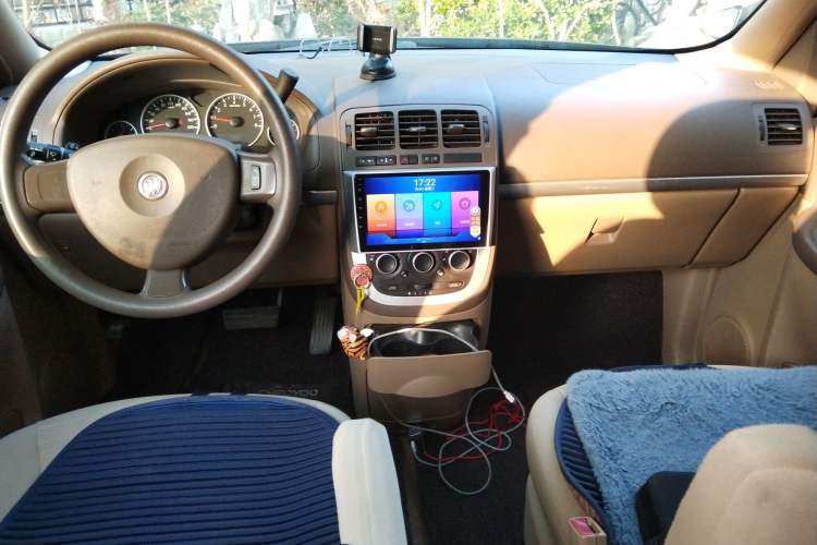 Used Buick GL8 2014 2.4L Classic Edition Center Console
