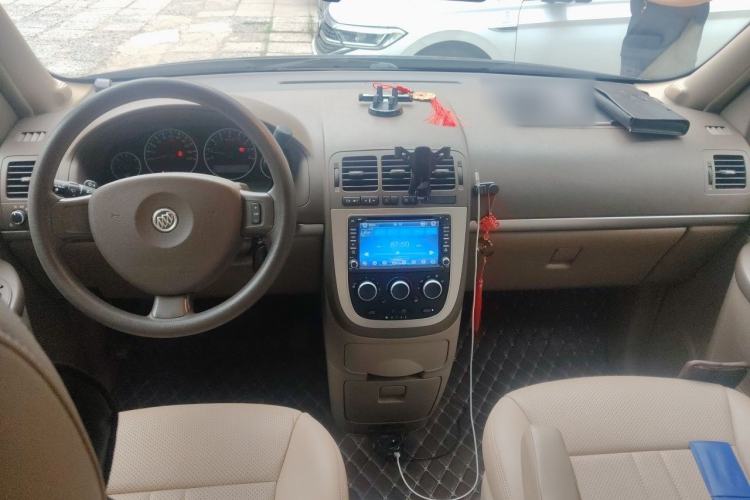 Used Buick GL8 2014 2.4L Classic Edition Center Console