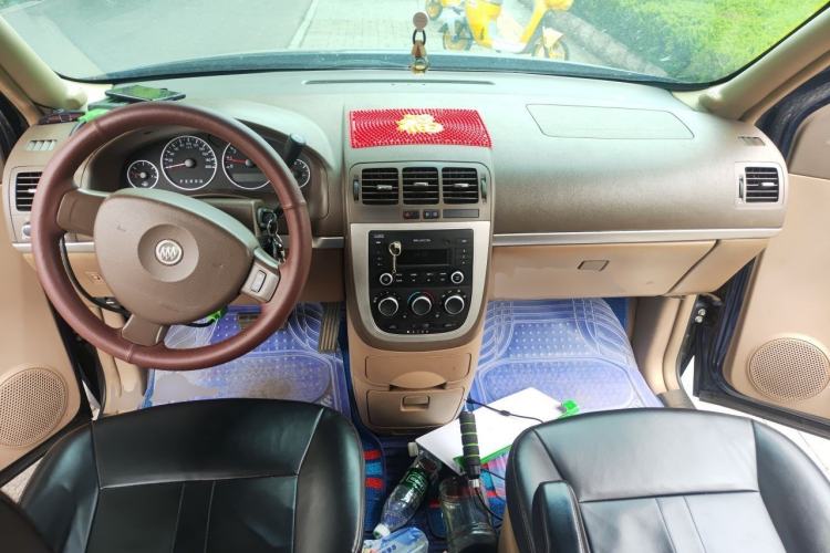 Used Buick GL8 2014 2.4L Classic Edition Center Console