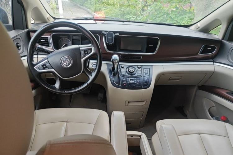 Used Buick GL8 2014 3.0L GT Luxury Business Haoya Edition Center Console