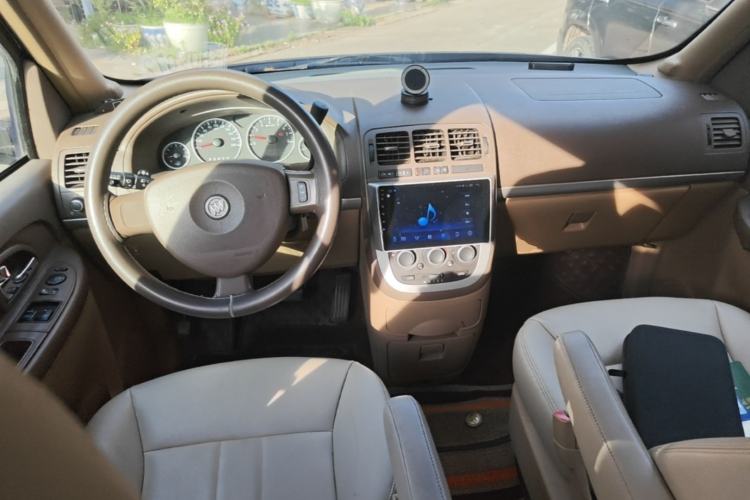 Used Buick GL8 2014 2.4L Classic Edition Center Console
