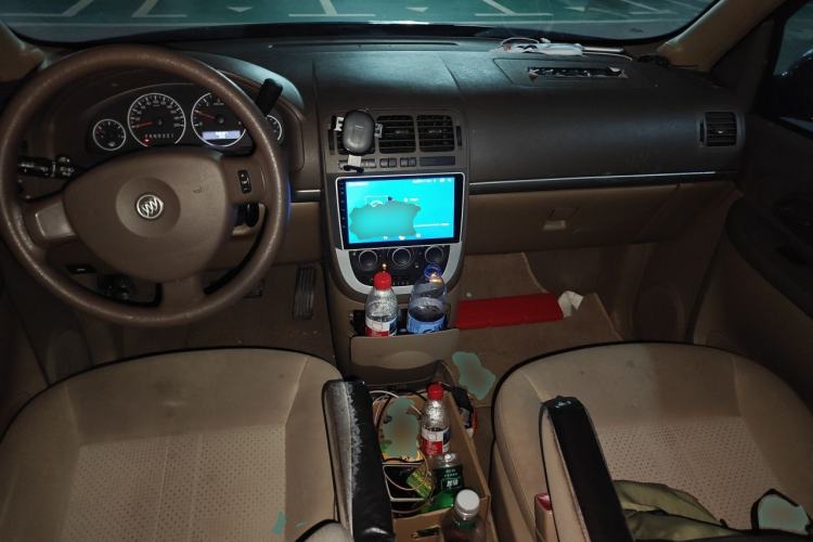 Used Buick GL8 2014 2.4L Classic Edition Center Console