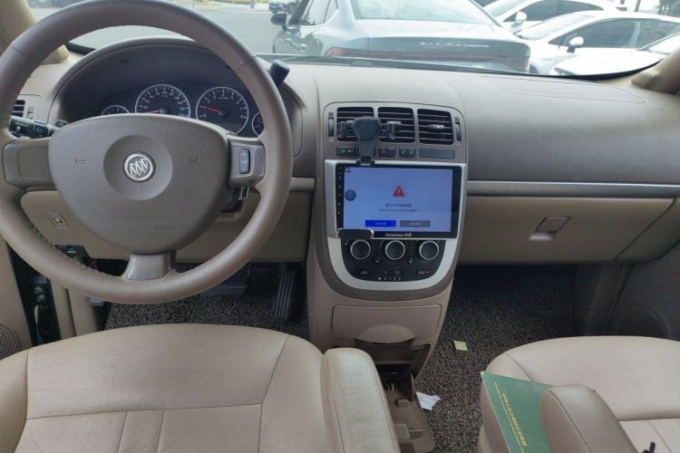 Used Buick GL8 2014 2.4L Classic Edition Center Console