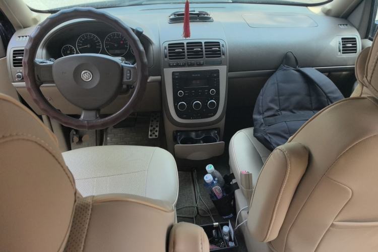 Used Buick GL8 2014 2.4L Classic Edition Center Console