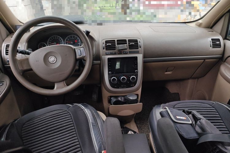 Used Buick GL8 2014 2.4L Comfort Edition Center Console