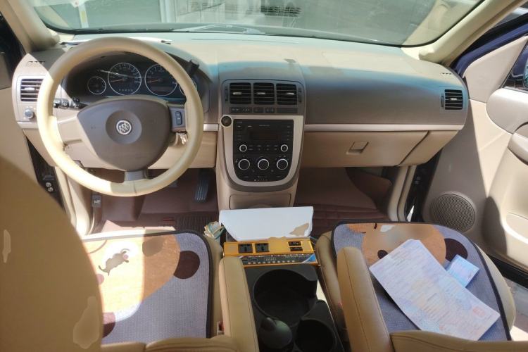 Used Buick GL8 2014 2.4L Classic Edition Center Console