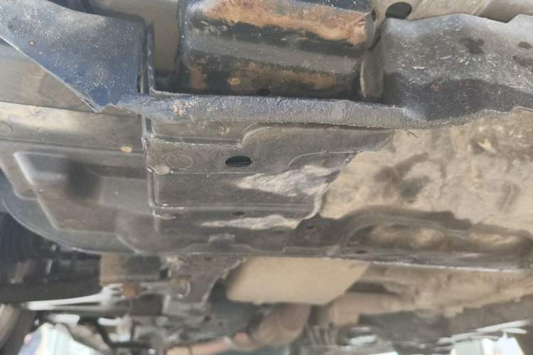 Used Buick GL8 2014 2.4L Classic Edition Chassis Front