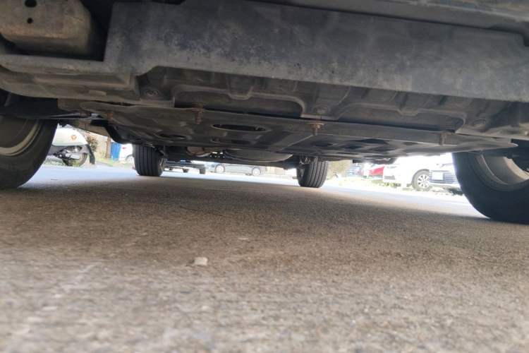 Used Buick GL8 2014 2.4L Executive Edition Chassis Front