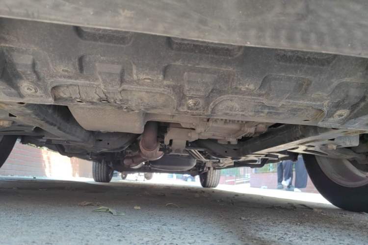 Used Buick GL8 2014 2.4L Executive Edition Chassis Front