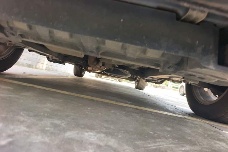 Used Buick GL8 2014 2.4L Classic Edition Chassis Front
