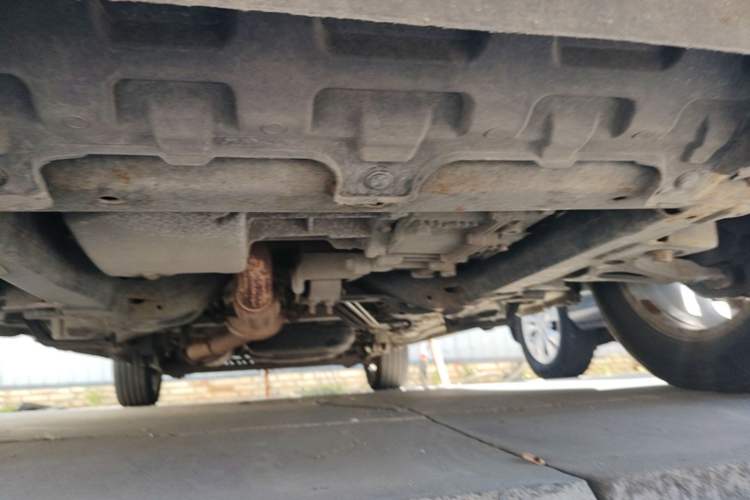 Used Buick GL8 2014 2.4L Executive Edition Chassis Front