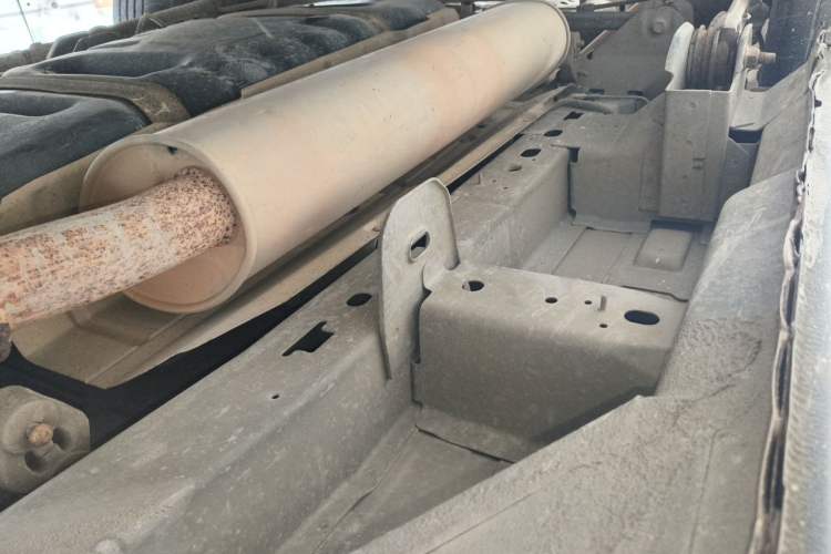 Used Buick GL8 2014 2.4L Classic Edition Chassis Front Left