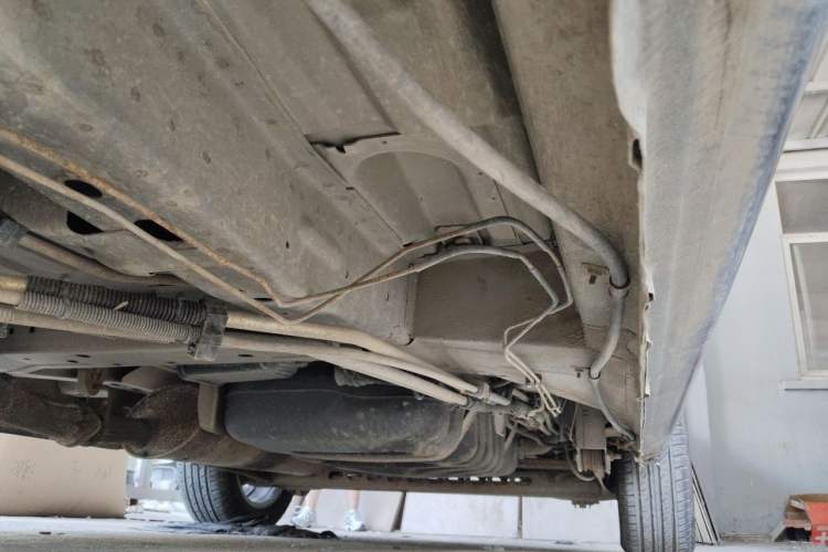 Used Buick GL8 2014 2.4L Classic Edition Chassis Front Left