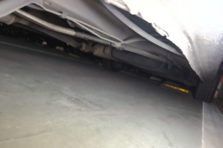Used Buick GL8 2014 2.4L Classic Edition Chassis Front Left