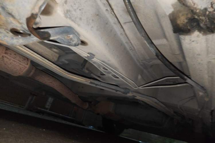 Used Buick GL8 2014 2.4L Classic Edition Chassis Front Left