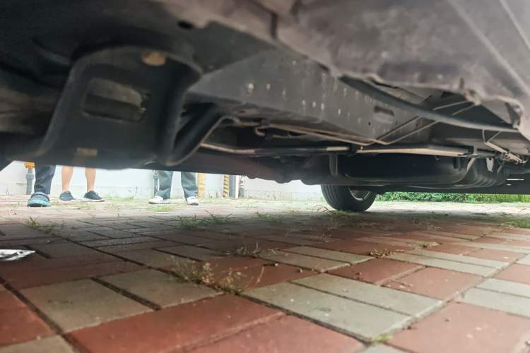 Used Buick GL8 2014 2.4L Classic Edition Chassis Front Left