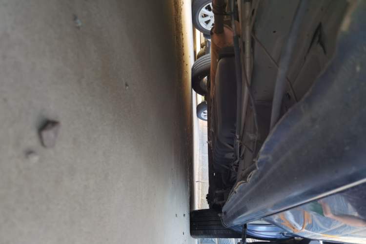 Used Buick GL8 2014 2.4L Classic Edition Chassis Front Left