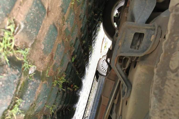 Used Buick GL8 2014 3.0L XT Luxury Business Flagship Edition Chassis Front Left