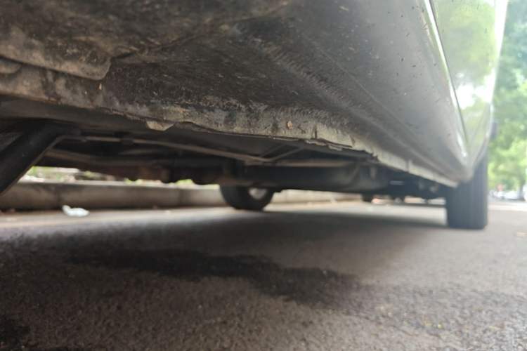 Used Buick GL8 2014 2.4L Executive Edition Chassis Front Left
