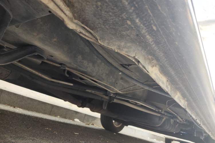 Used Buick GL8 2014 2.4L Classic Edition Chassis Front Left