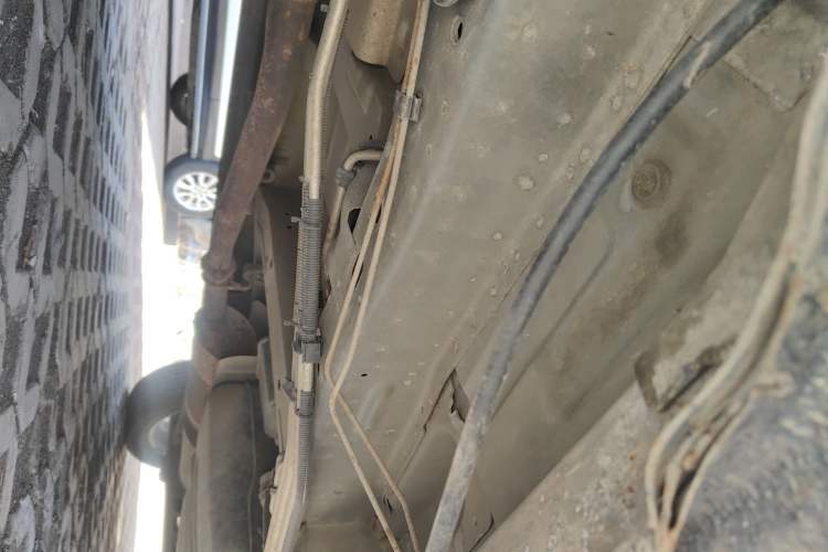 Used Buick GL8 2014 2.4L Classic Edition Chassis Front Left