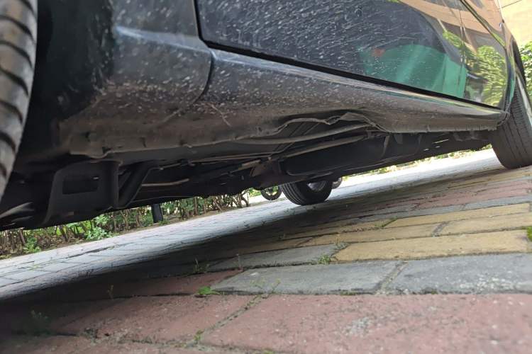 Used Buick GL8 2014 2.4L Classic Edition Chassis Front Left