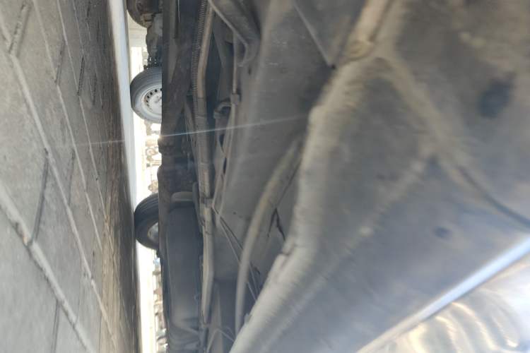 Used Buick GL8 2014 2.4L Classic Edition Chassis Front Left