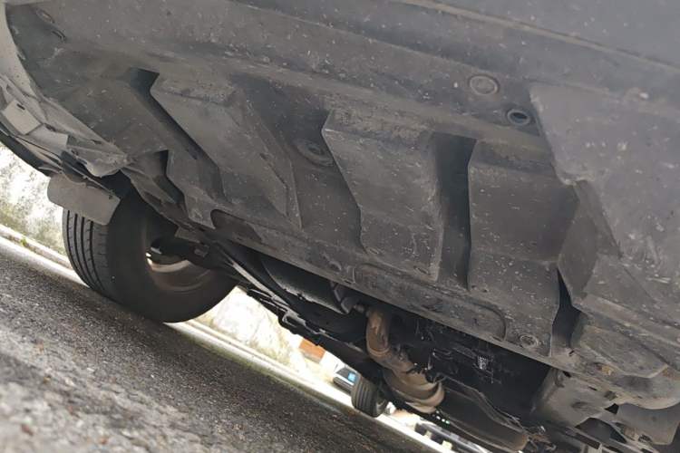 Used Buick GL8 2014 2.4L CT Luxury Business Comfort Edition Chassis Front Left