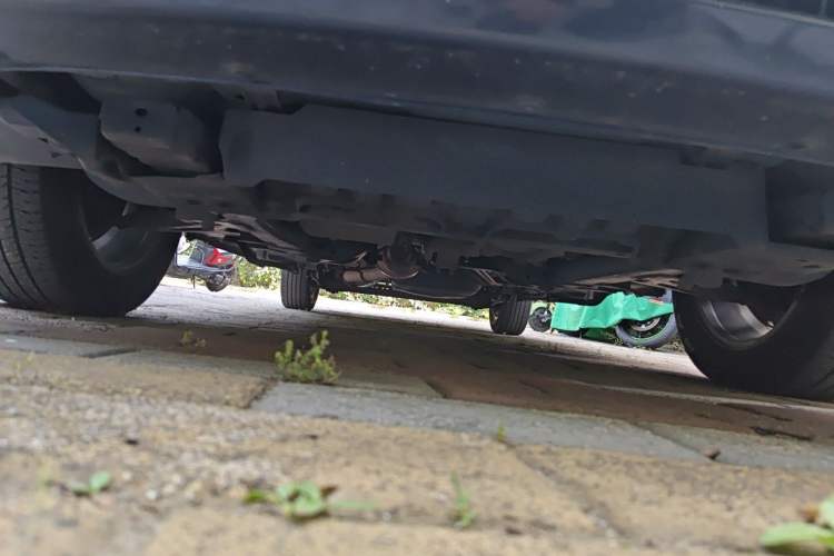 Used Buick GL8 2014 2.4L Classic Edition Chassis Front
