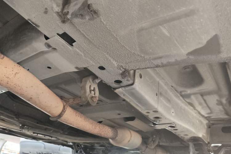 Used Buick GL8 2014 2.4L Classic Edition Chassis Front Right