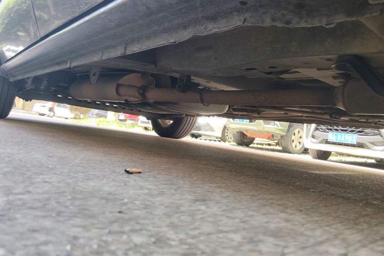Used Buick GL8 2014 2.4L Executive Edition Chassis Front Right