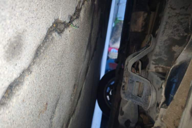 Used Buick GL8 2014 2.4L Classic Edition Chassis Front Right