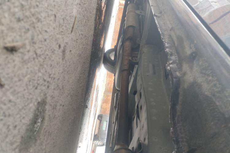 Used Buick GL8 2014 2.4L Comfort Edition Chassis Front Right