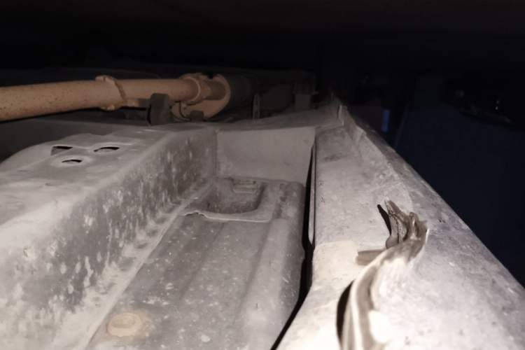 Used Buick GL8 2014 2.4L Comfort Edition Chassis Front Right
