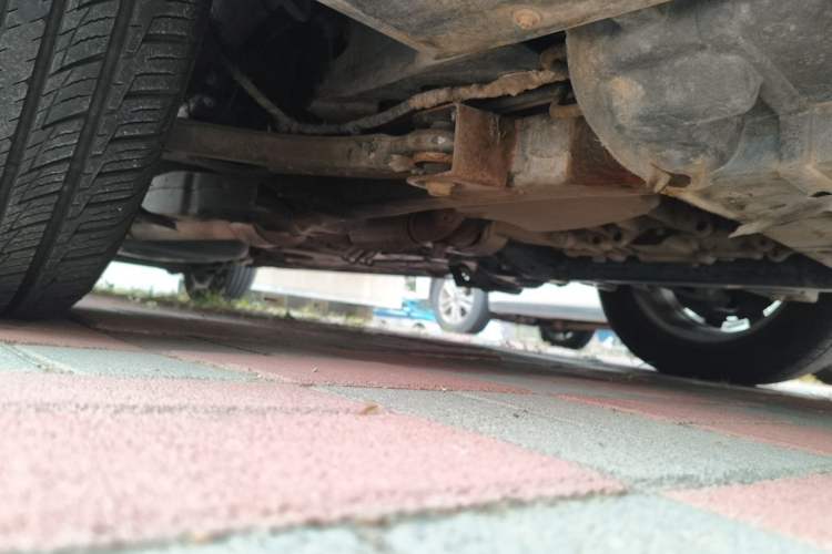 Used Buick GL8 2014 2.4L Comfort Edition Chassis Front Right