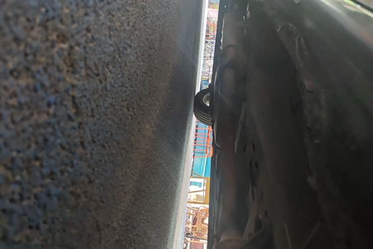Used Buick GL8 2014 2.4L Comfort Edition Chassis Front Right