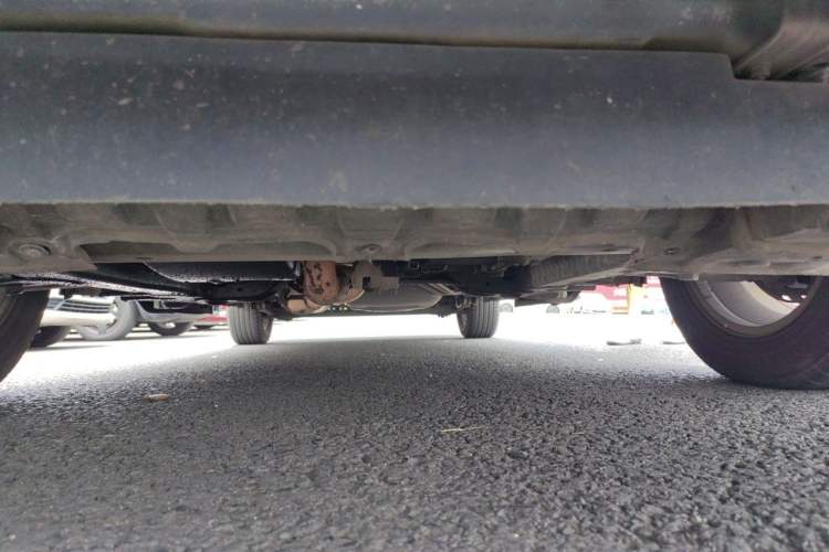 Used Buick GL8 2014 2.4L Classic Edition Chassis Front