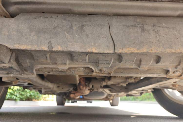 Used Buick GL8 2014 2.4L Classic Edition Chassis Front