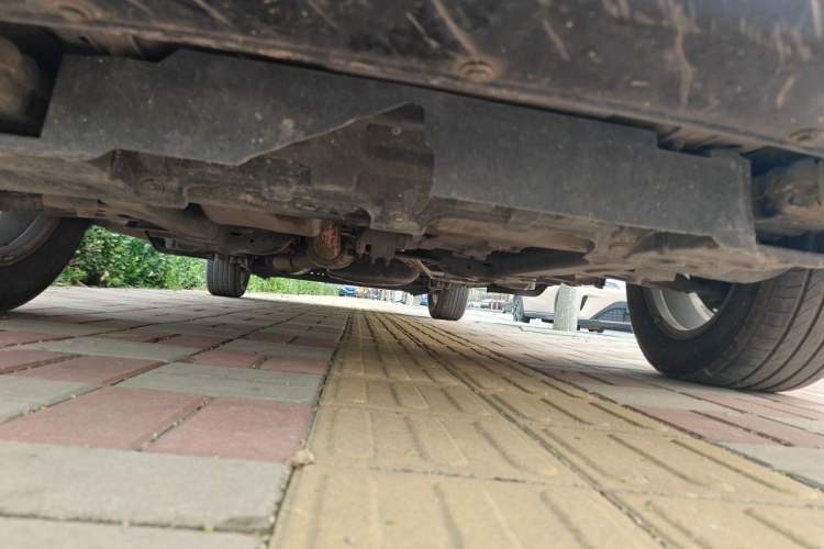 Used Buick GL8 2014 2.4L Comfort Edition Chassis Front