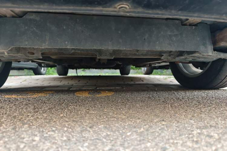 Used Buick GL8 2014 2.4L Classic Edition Chassis Front