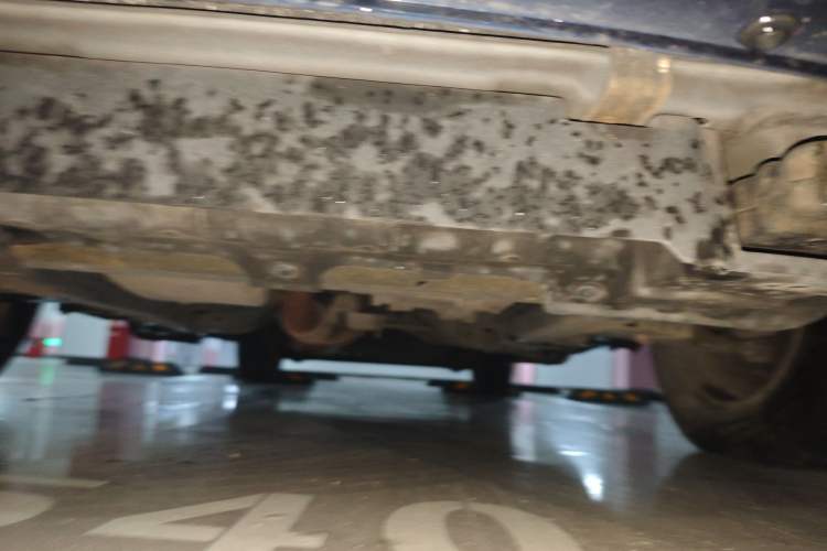 Used Buick GL8 2014 2.4L Executive Edition Chassis Front