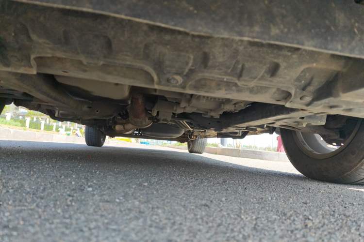 Used Buick GL8 2014 2.4L Classic Edition Chassis Front