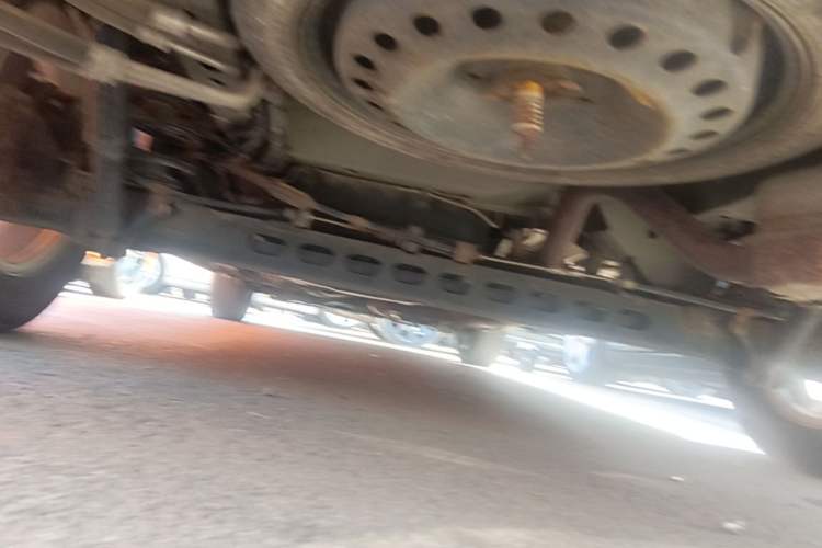 Used Buick GL8 2014 2.4L Classic Edition Chassis Rear