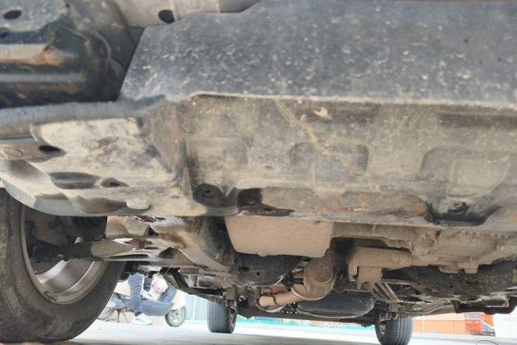 Used Buick GL8 2014 2.4L Classic Edition Chassis Rear
