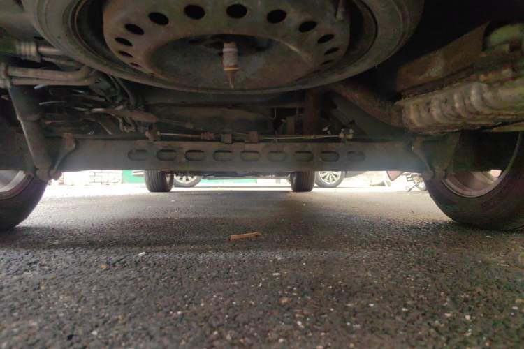 Used Buick GL8 2014 2.4L Comfort Edition Chassis Rear