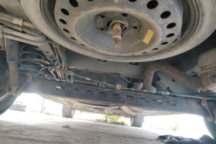 Used Buick GL8 2014 2.4L Classic Edition Chassis Rear