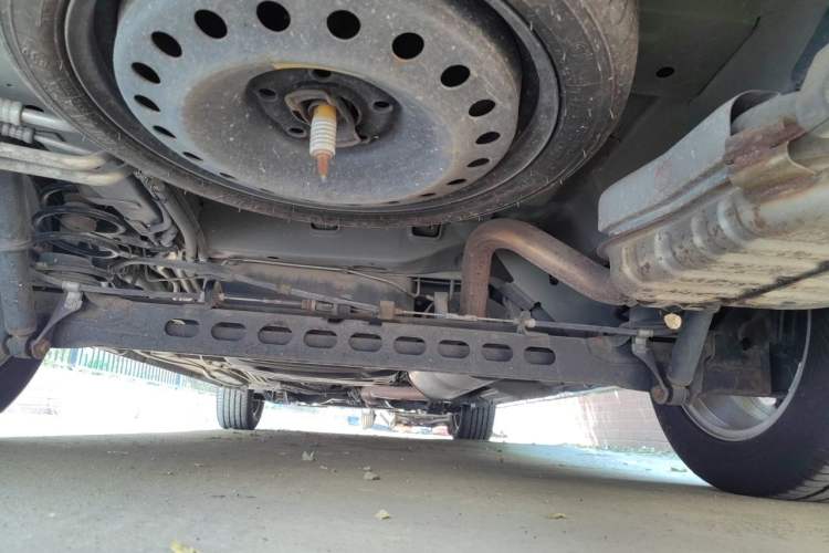 Used Buick GL8 2014 2.4L Executive Edition Chassis Rear