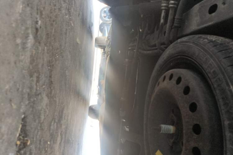 Used Buick GL8 2014 2.4L Comfort Edition Chassis Rear